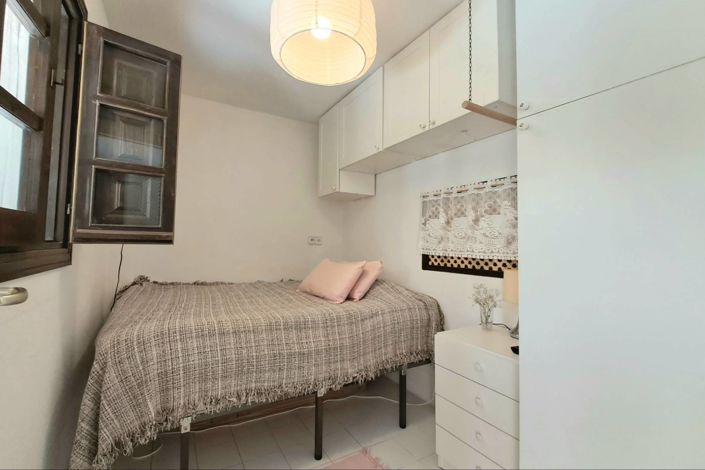 Image No.15-2 Bed Bungalow for sale