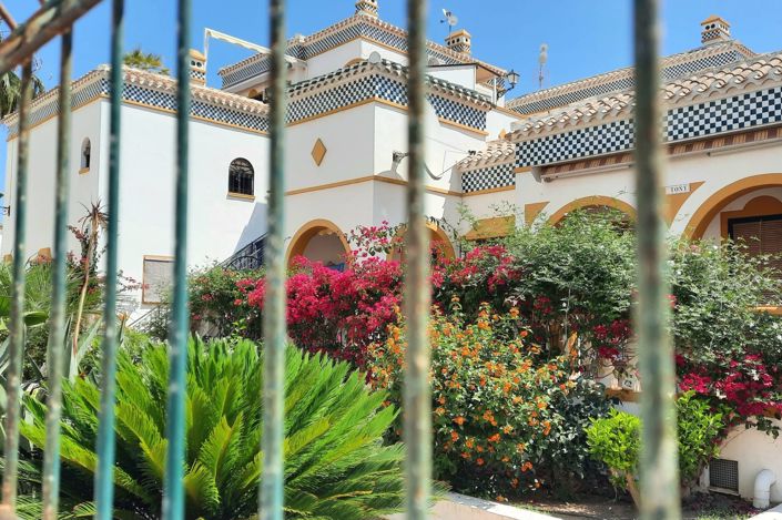 Image No.24-2 Bed Bungalow for sale