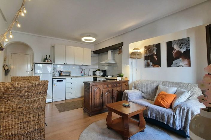 Image No.8-2 Bed Bungalow for sale