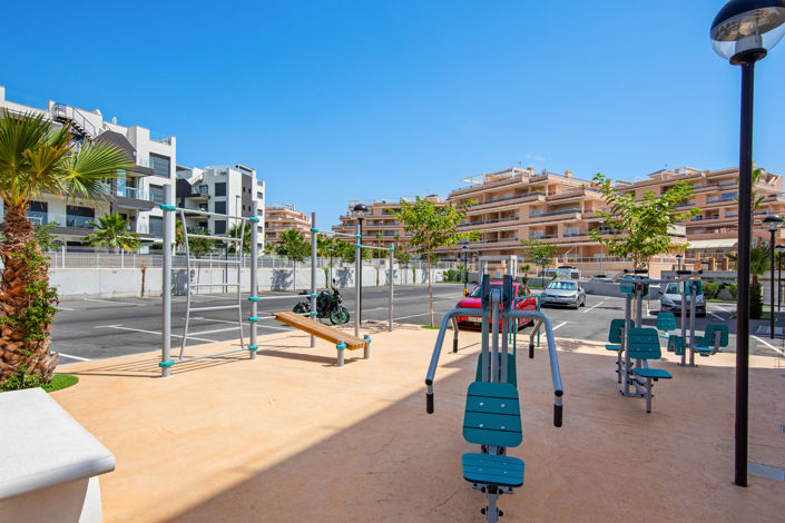 Image No.12-2 Bed Apartment for sale