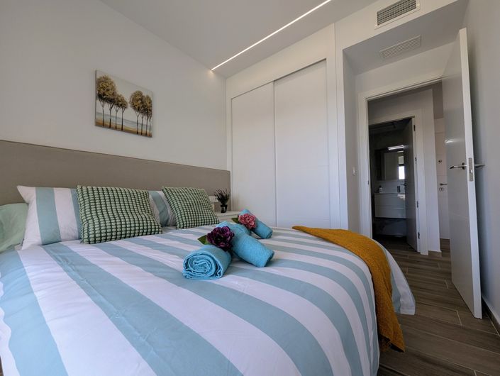Image No.35-2 Bed Penthouse for sale