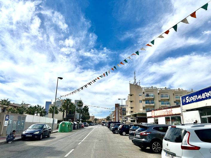 Image No.23-2 Bed Apartment for sale