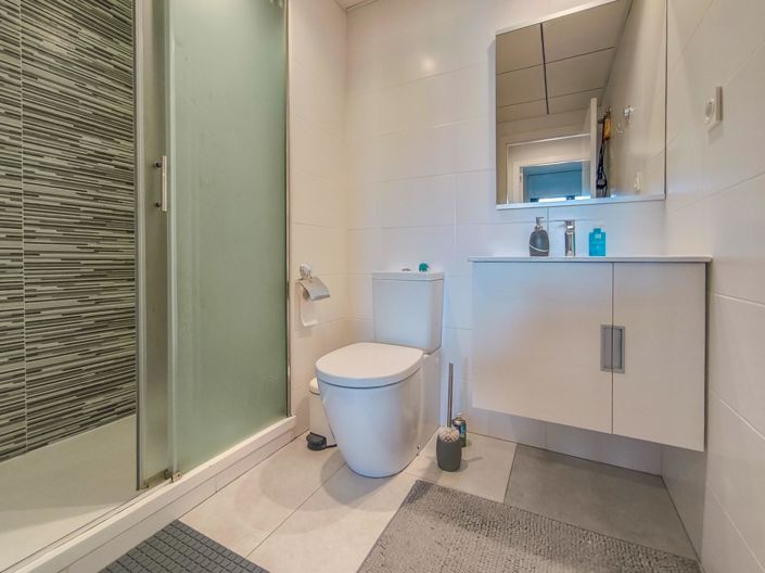 Image No.22-2 Bed Apartment for sale