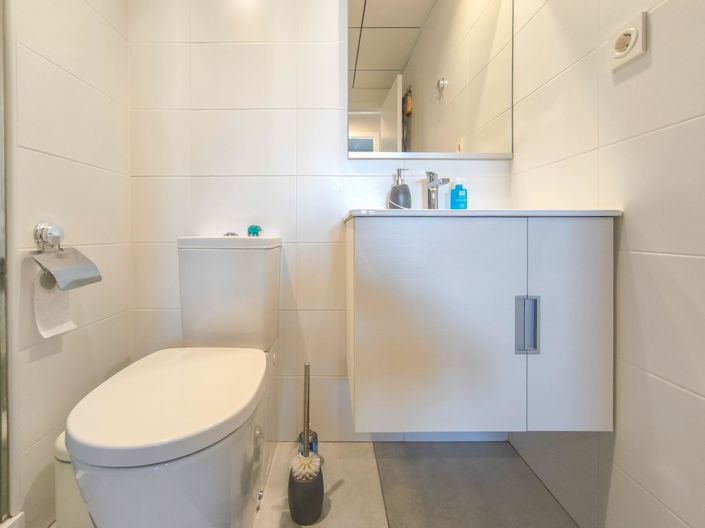 Image No.23-2 Bed Apartment for sale