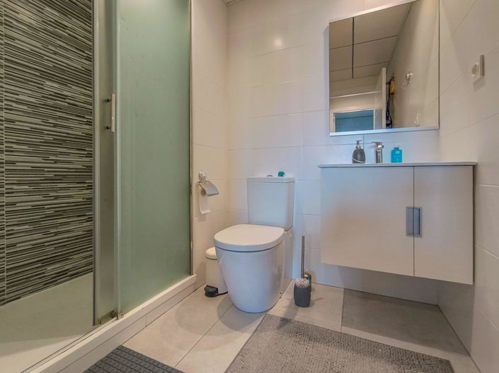 Image No.25-2 Bed Apartment for sale