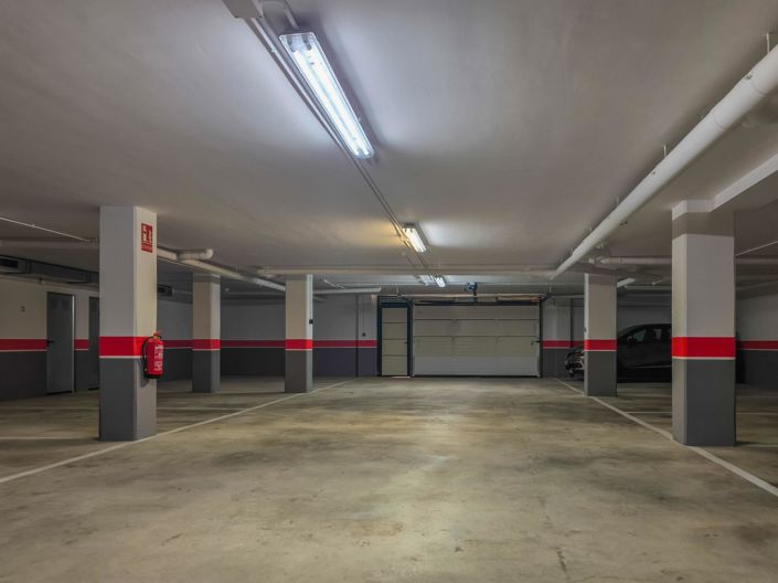 Image No.29-2 Bed Apartment for sale