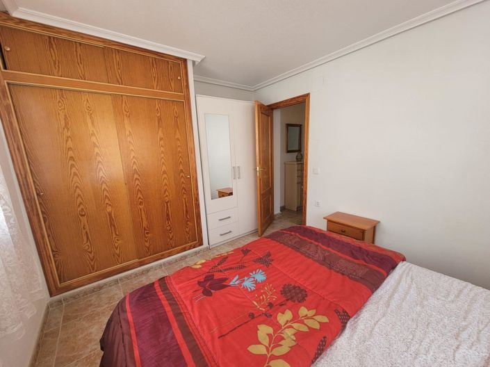 Image No.30-4 Bed Townhouse for sale