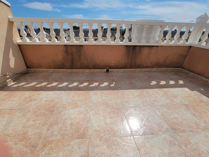 Image No.40-4 Bed Townhouse for sale