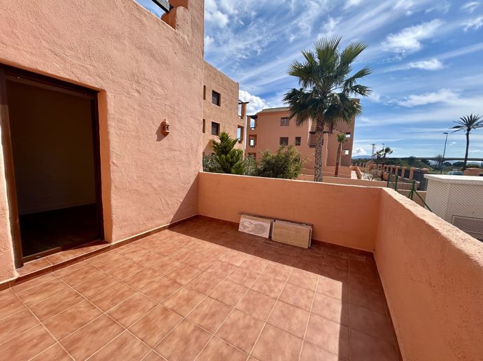 Image No.22-3 Bed Apartment for sale