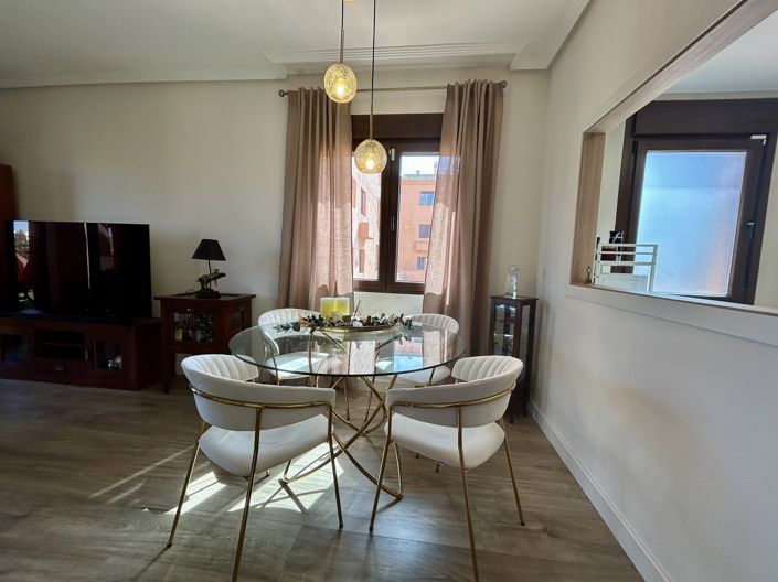 Image No.7-3 Bed Apartment for sale