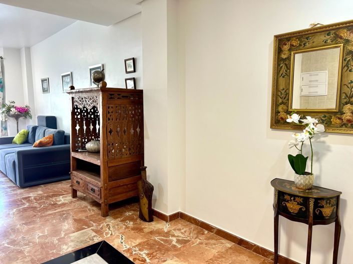 Image No.17-3 Bed Apartment for sale