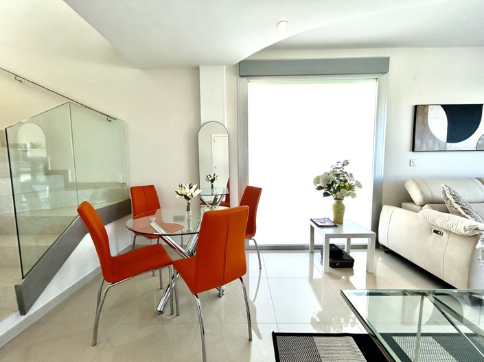 Image No.6-3 Bed Villa for sale