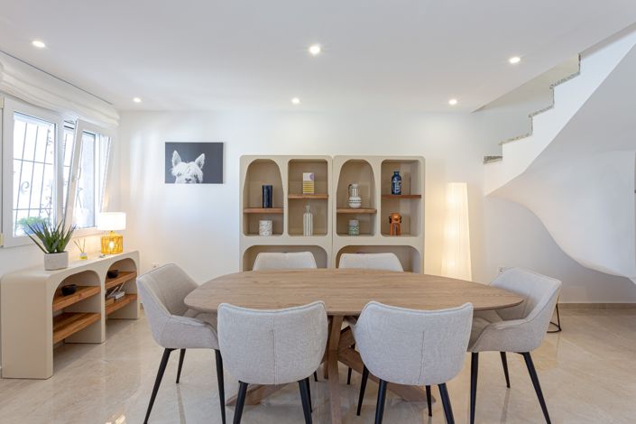 Image No.5-3 Bed Villa for sale