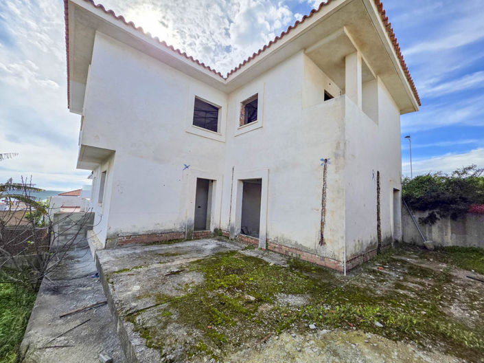 Image No.4-4 Bed House for sale