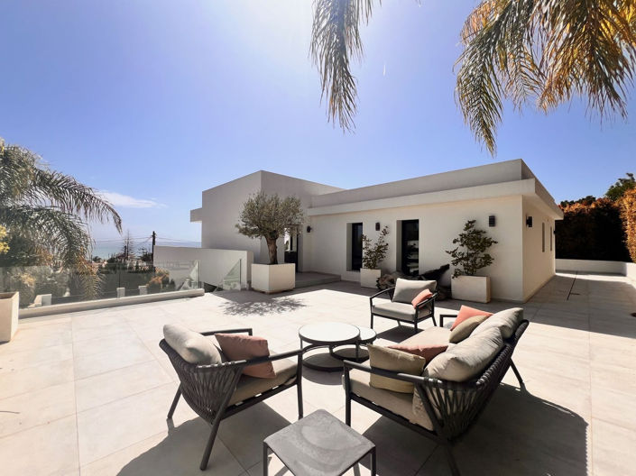 Image No.16-5 Bed Villa for sale