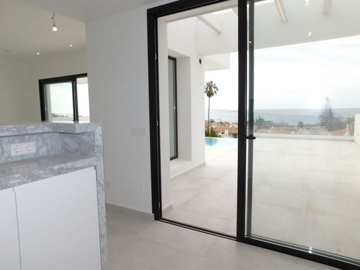 Image No.32-5 Bed Villa for sale