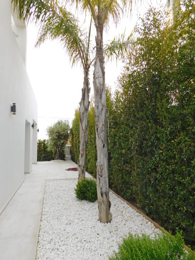 Image No.40-5 Bed Villa for sale