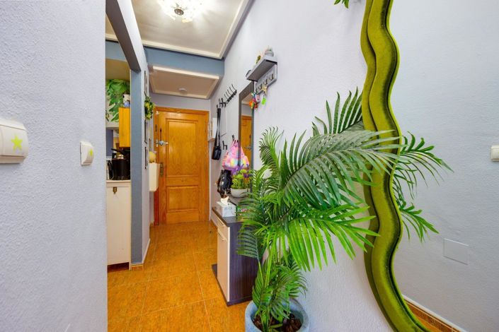 Image No.12-2 Bed Apartment for sale