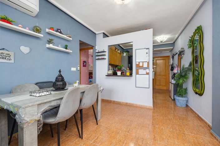 Image No.16-2 Bed Apartment for sale