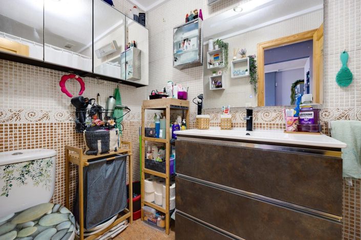 Image No.19-2 Bed Apartment for sale