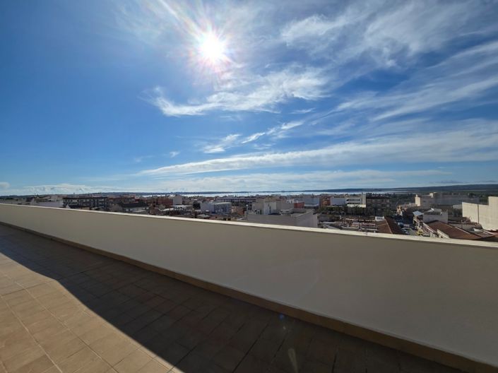 Image No.26-3 Bed Apartment for sale