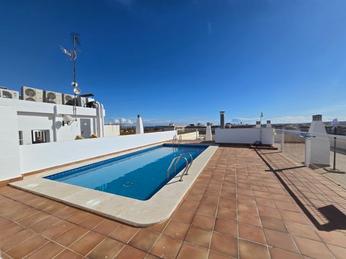 Image No.29-3 Bed Apartment for sale