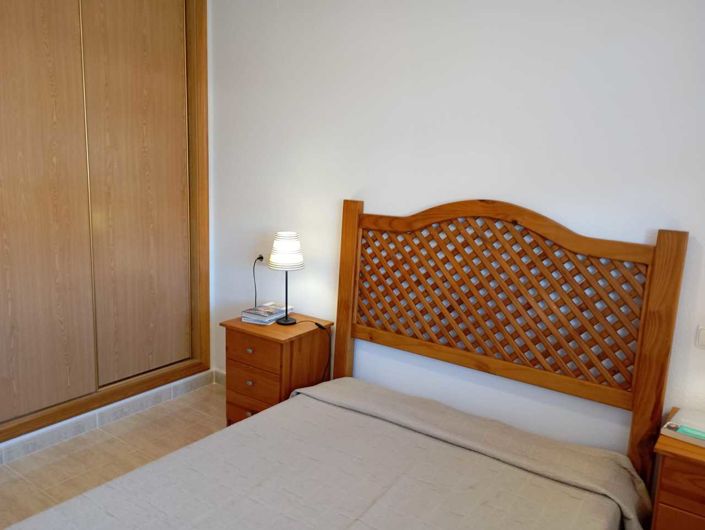 Image No.29-2 Bed House for sale