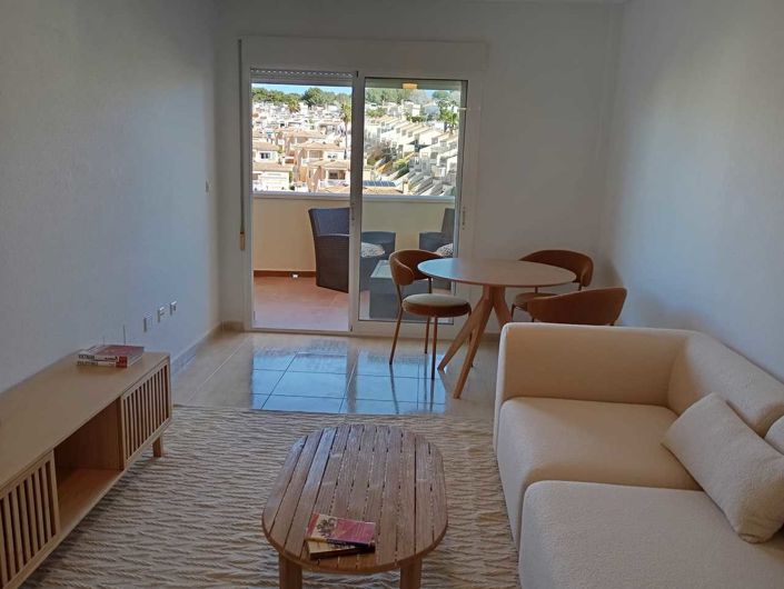 Image No.32-2 Bed House for sale