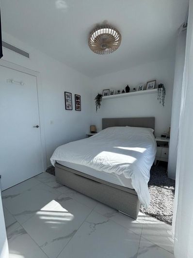 Image No.27-5 Bed Studio for sale