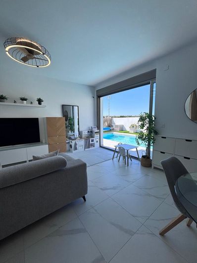 Image No.38-5 Bed Villa for sale