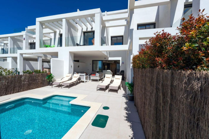 Image No.40-4 Bed Townhouse for sale