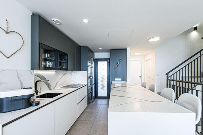 Image No.43-4 Bed Townhouse for sale