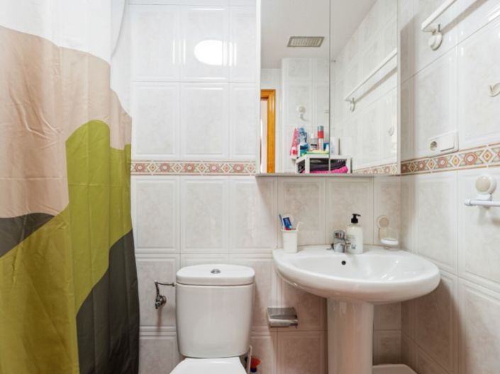 Image No.16-2 Bed Apartment for sale