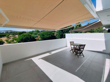 11-20939a0134ad724a8cb2a801094d15a4