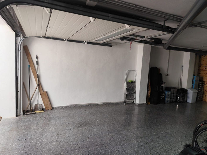 Image No.31-5 Bed House for sale