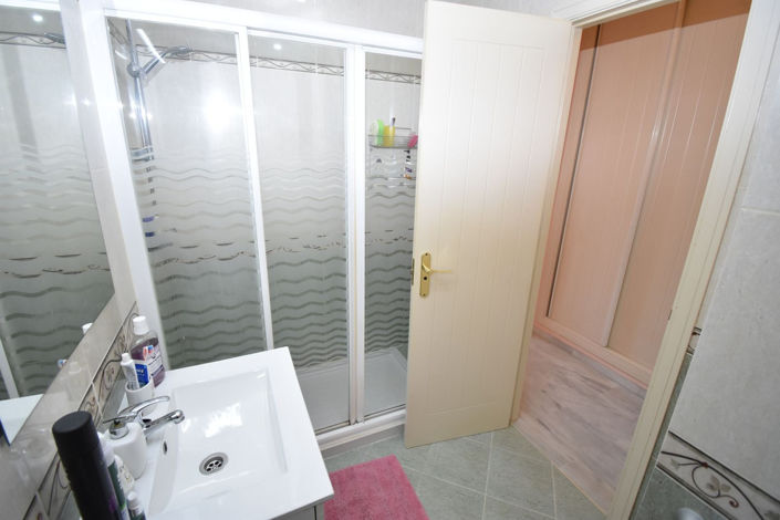 Image No.10-2 Bed Apartment for sale
