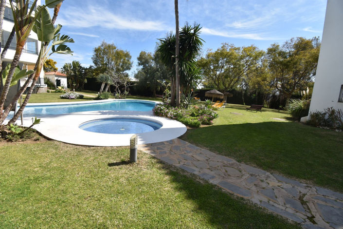 Image No.24-2 Bed Apartment for sale