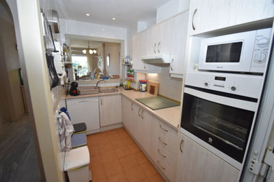 3-e898b2bb2a2fdfd06d2c39894dce8316