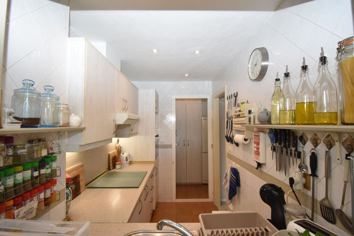 Image No.5-2 Bed Apartment for sale