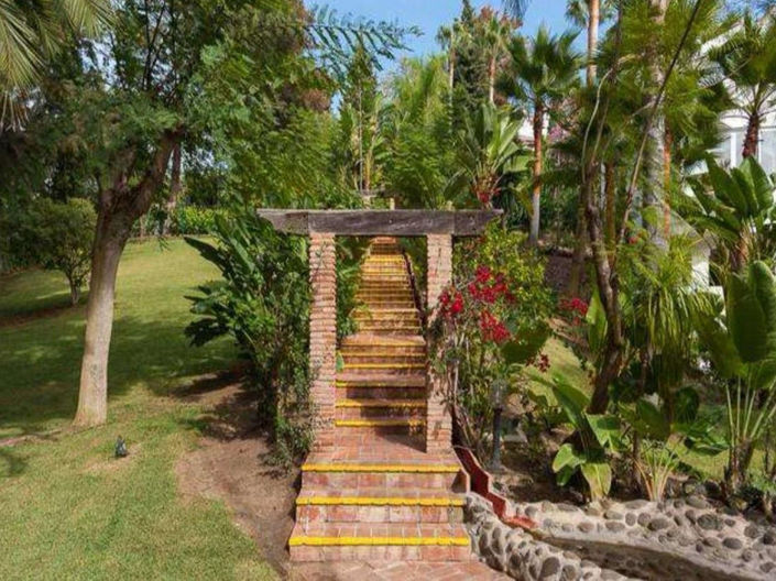 Image No.13-2 Bed Apartment for sale