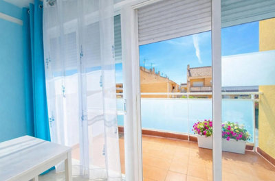 2-5bd7b9d04b45e33852eaf0ec6670150d