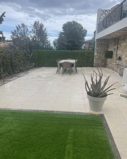 Image No.11-9 Bed House for sale