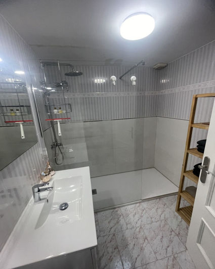 Image No.28-9 Bed House for sale