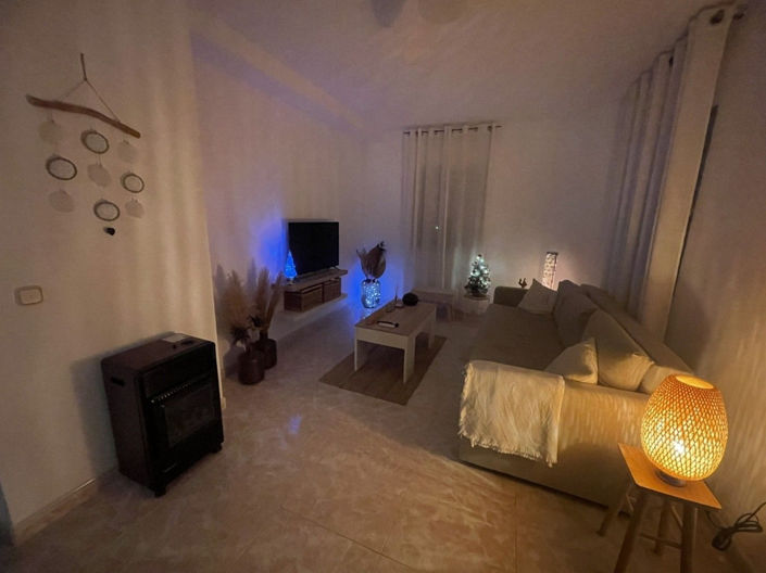 Image No.10-9 Bed House for sale