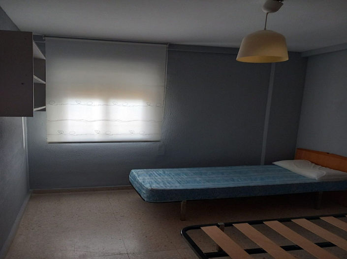 Image No.19-3 Bed Apartment for sale