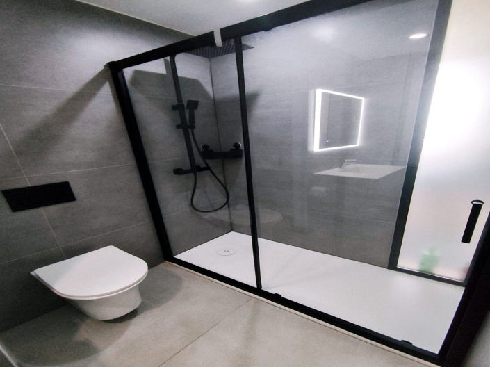 Image No.25-5 Bed House for sale