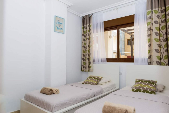 Image No.15-2 Bed Apartment for sale