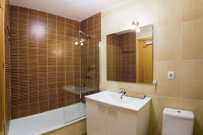 Image No.16-2 Bed Apartment for sale