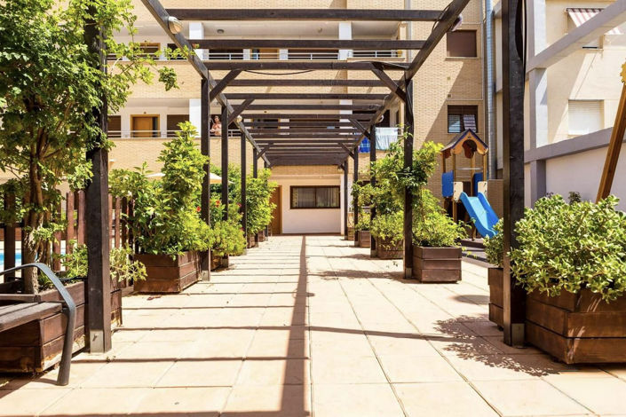 Image No.20-2 Bed Apartment for sale