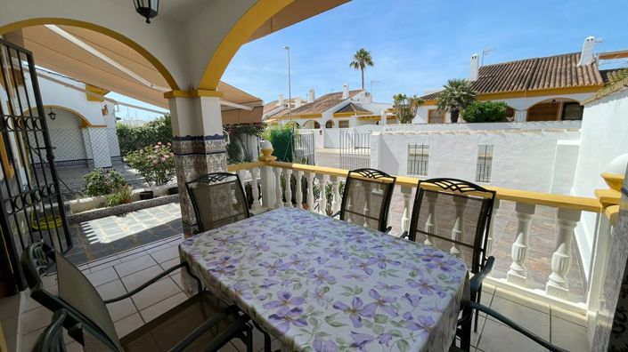 Image No.16-3 Bed Townhouse for sale